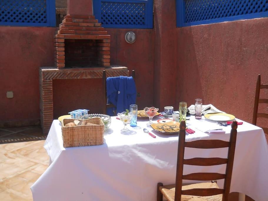 Dar Houria Medina Riad Comfort Tradition Breakfast เอสเซาอิรา ภายนอก รูปภาพ